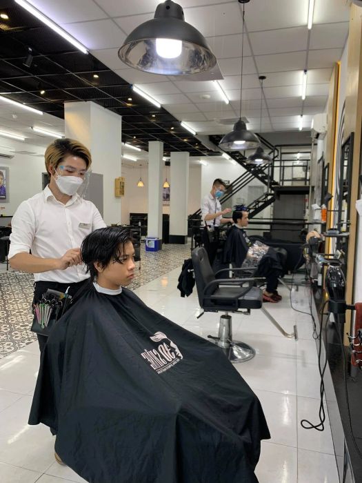 Hình ảnh không gian sang trọng tại 30Shine