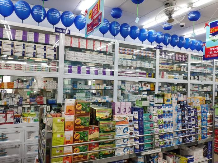 Không gian hiện đại tại nhà thuốc FPT Long Châu