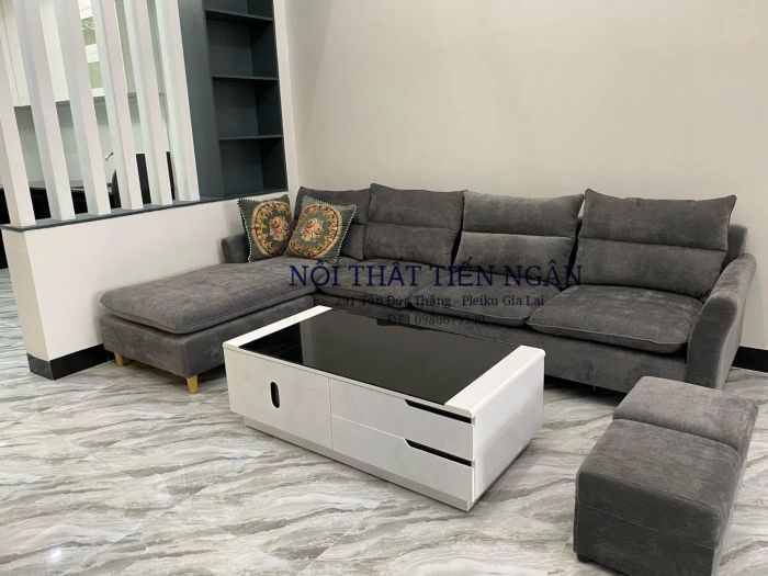 Showroom Nội thất Tiến Ngân - Góc trưng bày sofa tinh tế