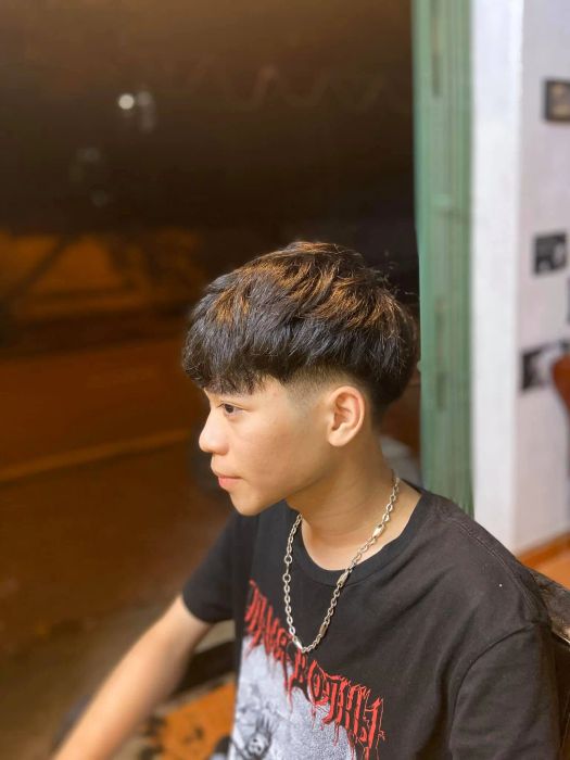 Tiệm Cắt Tóc Vi Vu ảnh 3