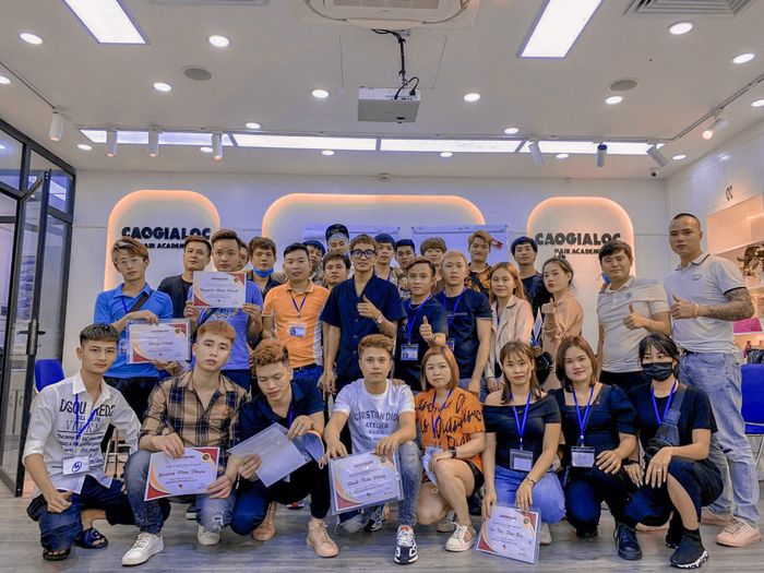 Không gian đào tạo chuyên nghiệp tại Thiện Nhân HairSalon