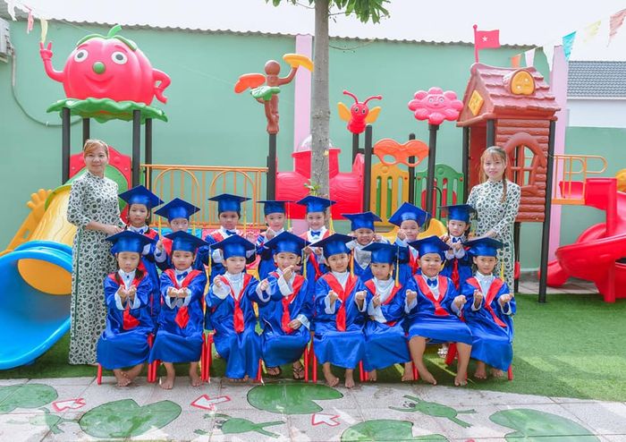 Những khoảnh khắc vui chơi đáng yêu của bé tại Trường mầm non Hoa Nắng 2