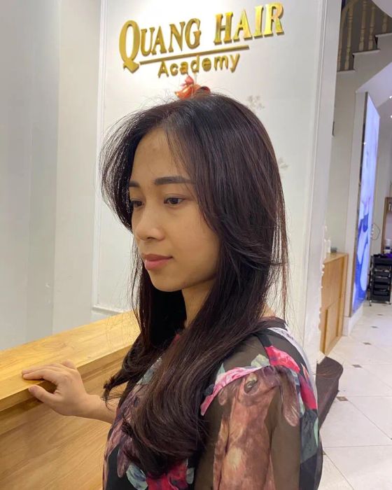 Hình ảnh thực tế quy trình làm tóc chuyên nghiệp tại QUANG HAIR SALON