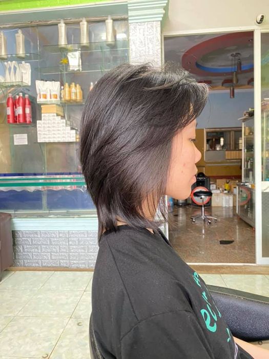 Không gian sang trọng và dịch vụ chuyên nghiệp tại Hair Salon Hoàng Điệp