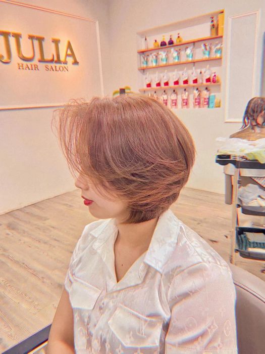 Không gian làm việc chuyên nghiệp tại JULIA HAIR SALON - Ảnh 2