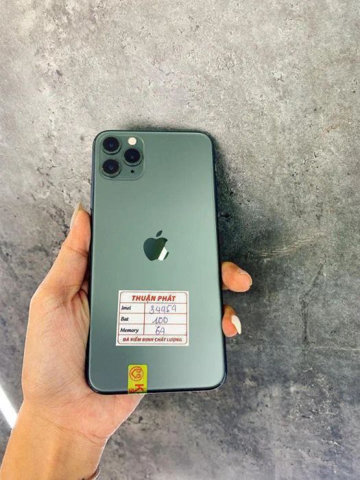 Không gian làm việc chuyên nghiệp tại Thuận Phát iPhone