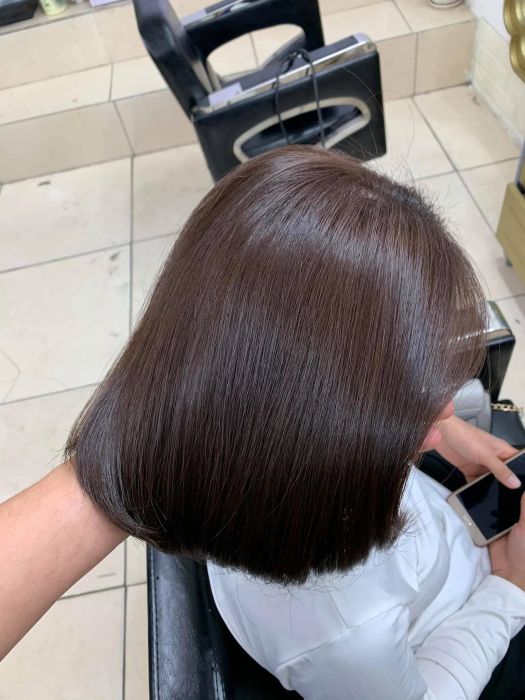 Góc làm việc chuyên nghiệp tại Hairsalon Tuấn Khải - Ảnh 2