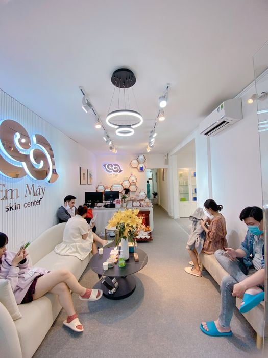 Kết quả phun xăm thẩm mỹ ấn tượng tại Em Mây Beauty Clinic