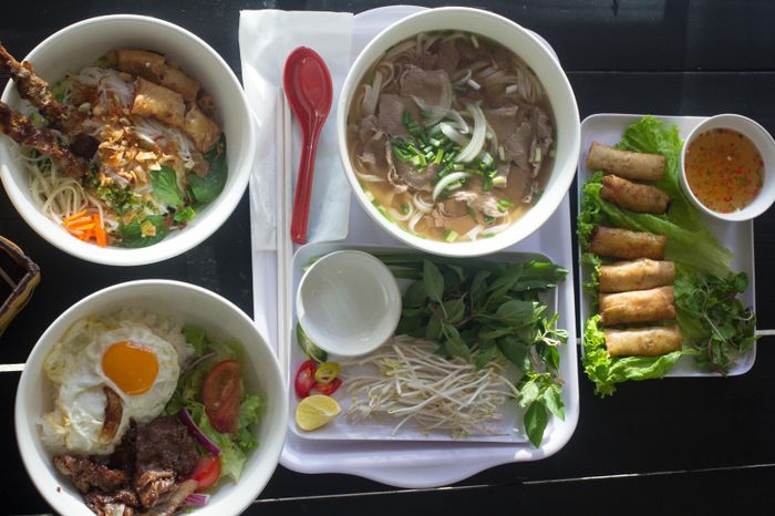 Hình ảnh tô phở cao cấp với thịt bò Úc thượng hạng