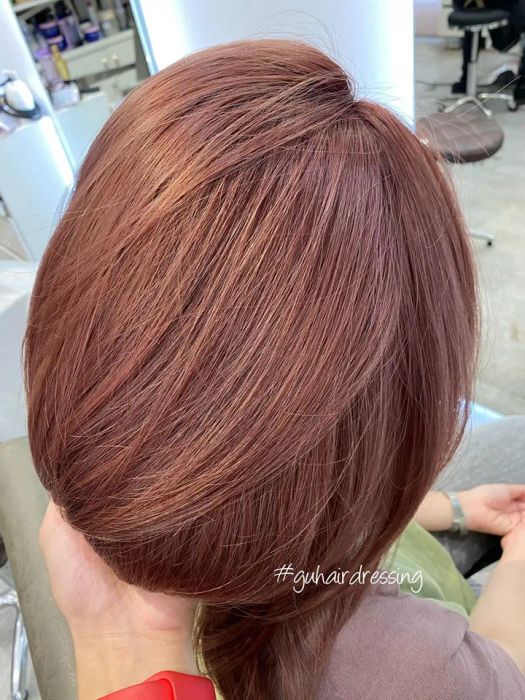 Hình ảnh thực tế về phong cách làm việc chuyên nghiệp tại GU HAIR SALON