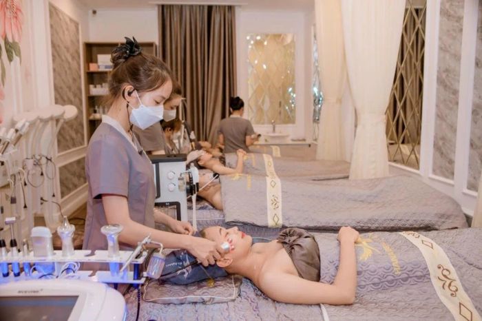 Hình ảnh liệu trình gội đầu thảo dược tại Hana House Spa