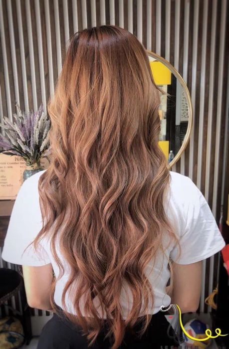Không gian sang trọng tại LEE Hair Salon