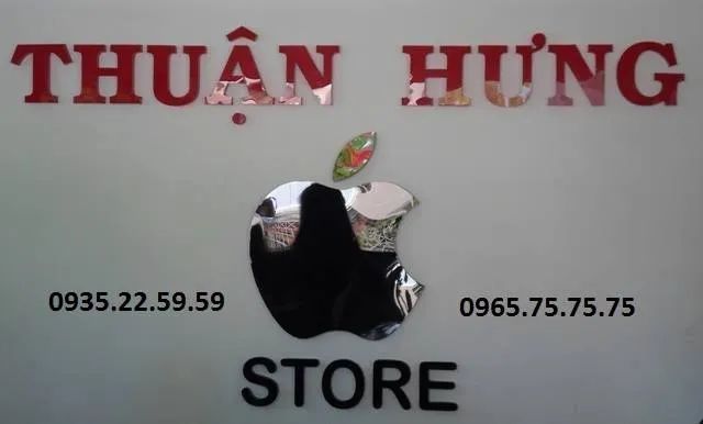 Không gian làm việc hiện đại tại Thuận Hưng iStore