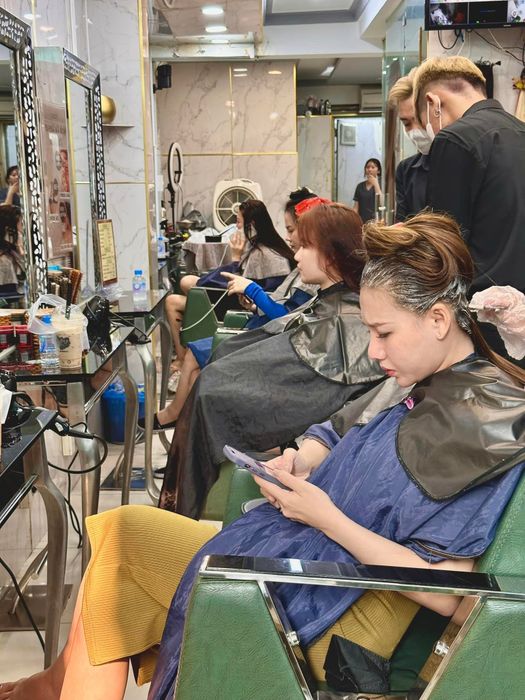 Hình ảnh dịch vụ chuyên nghiệp tại ART Salon