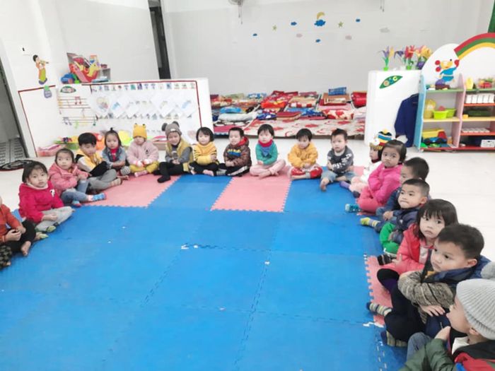 Giờ học ngoài trời đầy hứng khởi tại Mầm Non Thị Trấn Kiến Giang