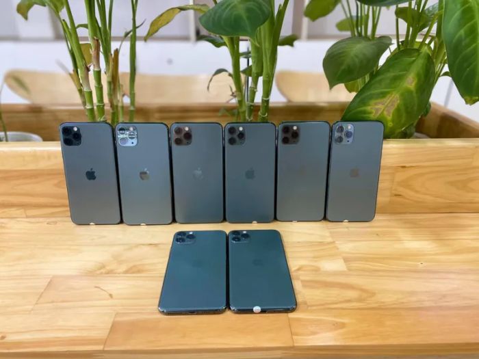 Hình ảnh đội ngũ kỹ thuật viên chuyên nghiệp tại HD Mobile