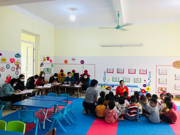 Hoạt động ngoại khóa vui nhộn tại Trường Mầm Non Trung Lộc