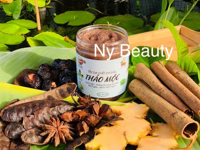 Hình ảnh liệu trình gội đầu thảo dược cao cấp tại Ny Beauty
