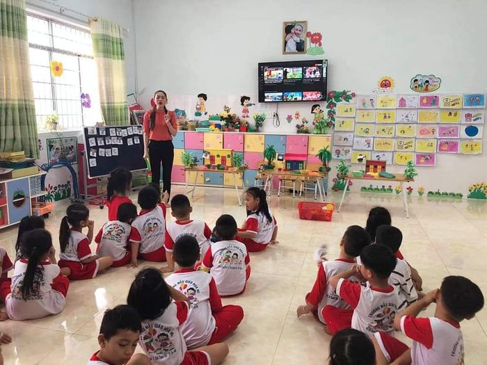 Hình ảnh tươi sáng về Trường Mẫu giáo Họa Mi
