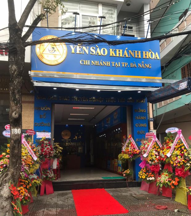 Hình ảnh đặc trưng tại Yến Sào Khánh Hòa Đà Nẵng