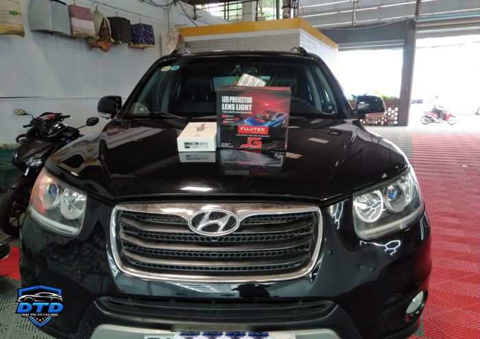 Không gian chăm sóc xe hiện đại tại Đại Tín Car Spa