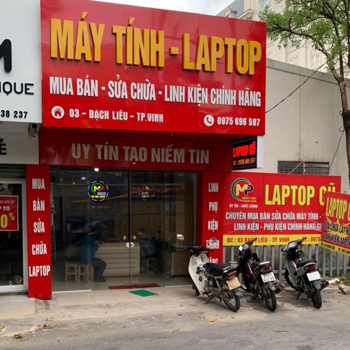 Không gian trưng bày tại ManhPhat Computer