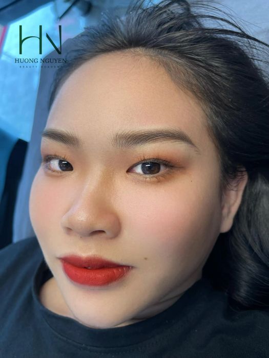 Hình ảnh ấn tượng tại Hương Nguyễn Beauty Academy