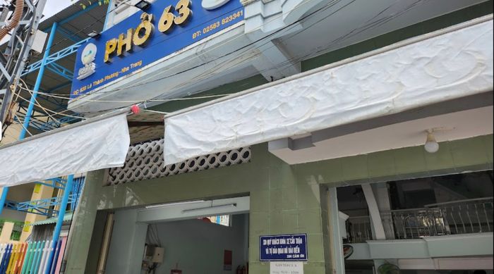 Quán phở 63 - Khoảnh khắc đầu tiên về quán phở lâu năm