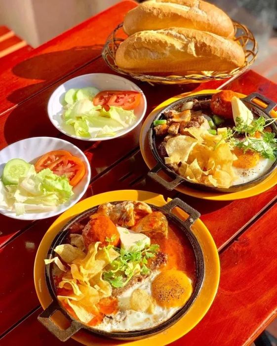 Không gian ẩm thực đặc sắc tại Horizon - The Curry House (Ảnh 2)