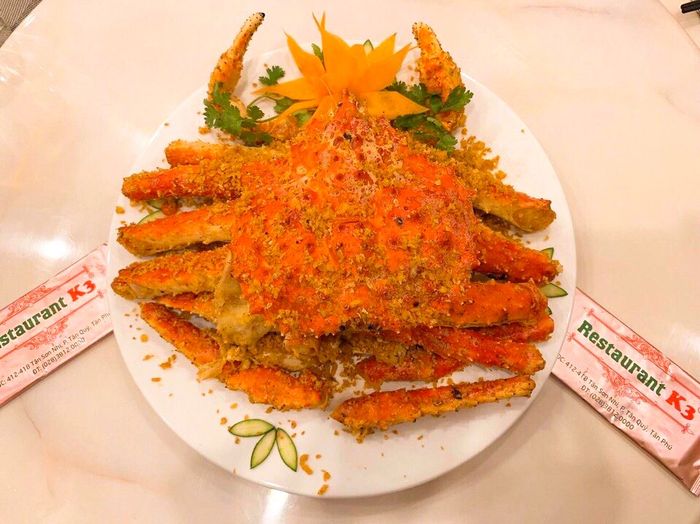 Cua Hoàng Đế - món ăn thượng hạng tại nhà hàng K3