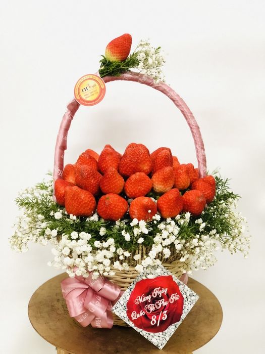 Giỏ dâu tây nhập khẩu thượng hạng - Ảnh 2