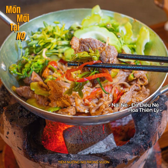 Không gian xanh mát tại Tiệm Nướng Nọ