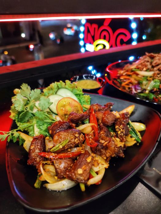 Góc check-in ấn tượng tại Nóc Beer