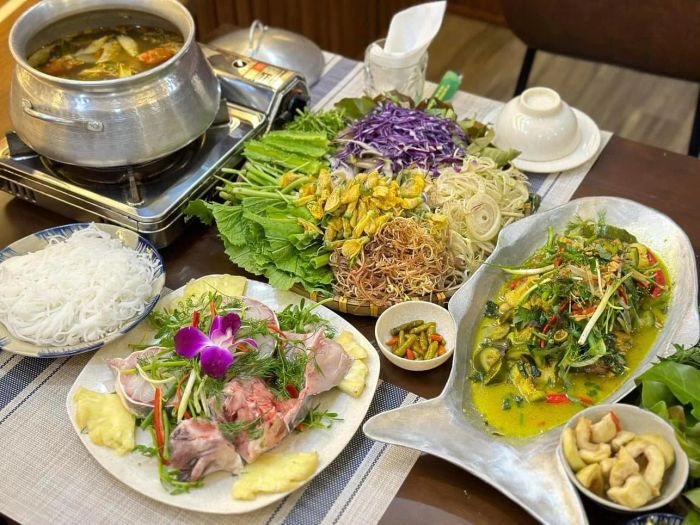 Lẩu cá sông ảnh 1
