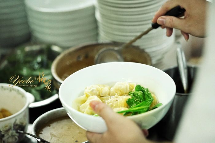 Món ăn tại nhà hàng - Hình ảnh 2