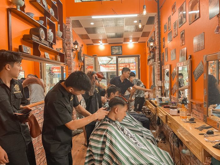 The King Barber Shop - Không gian sang trọng chuẩn phong cách quý ông