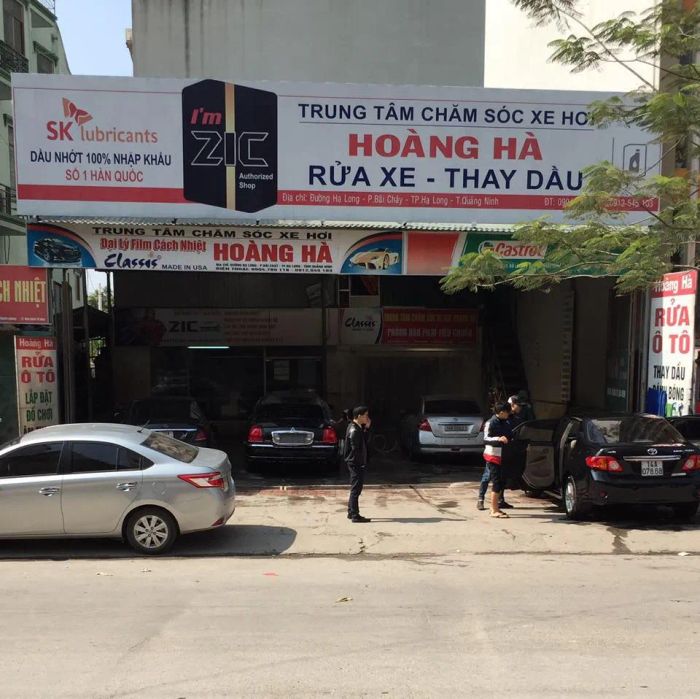Trung Tâm Chăm Sóc Xe Hơi Hoàng Hà - Hình Ảnh 1