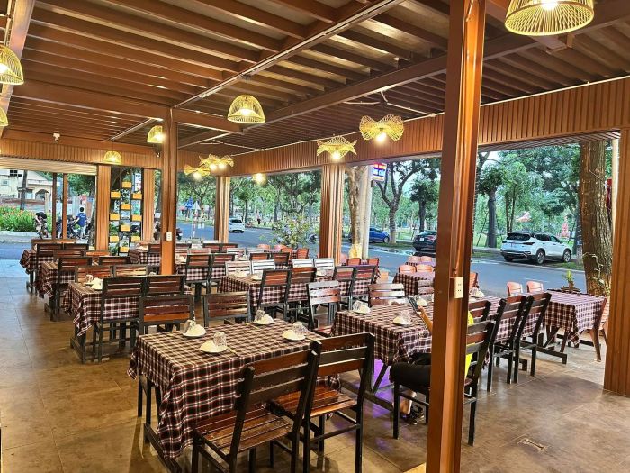 Không gian nhà hàng tuyệt vời, lý tưởng cho những buổi gặp gỡ (Ảnh 2)