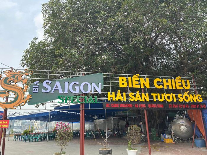 Không gian ấm cúng với view biển tuyệt đẹp