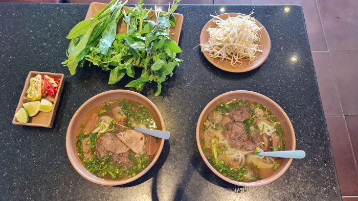 Phở 16 - Tinh hoa trong từng sợi phở