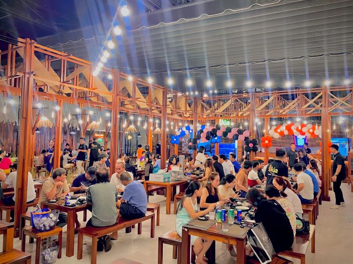 Hình ảnh 1 về Lúa Food & Beer - Không gian ấm cúng cùng những món hải sản hấp dẫn