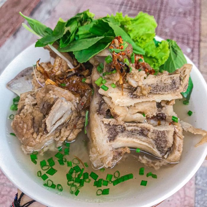 Phở Hợp Lợi - Khoảnh khắc đầu tiên về tinh hoa phở Nha Trang