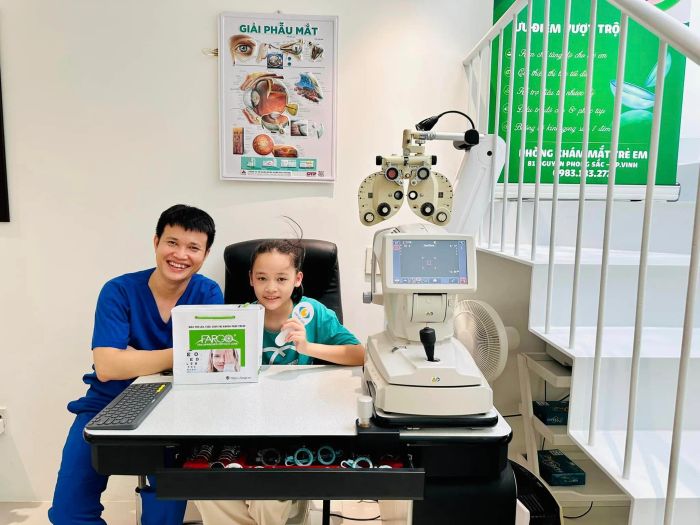 Hình ảnh Phòng Khám Mắt Nhi - Bác sĩ Toàn