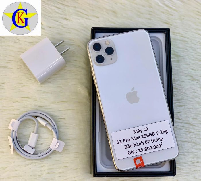 Không gian trưng bày hiện đại tại Siêu Thị ĐTDĐ Gia Khương