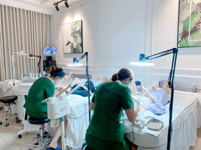 Hệ thống máy móc hiện đại tại Viện Thẩm Mỹ AMINA
