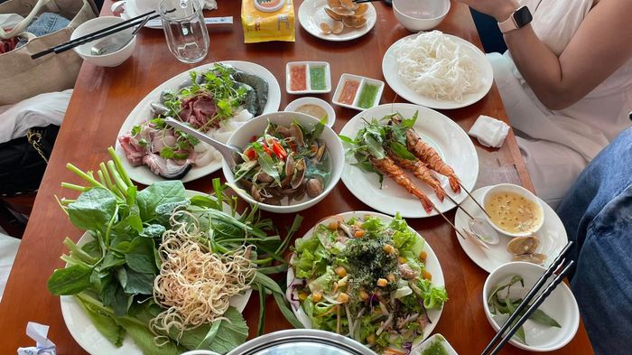 Hình ảnh Nhà Hàng Phát Triển