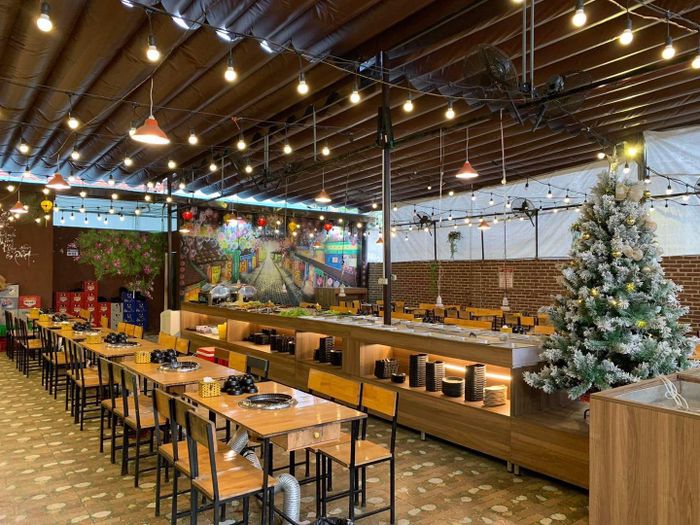 Không gian nhà hàng Buffet Lẩu Nướng Lucky