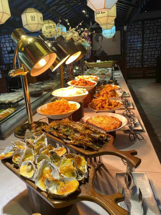 Món ăn tại Sun Buffet