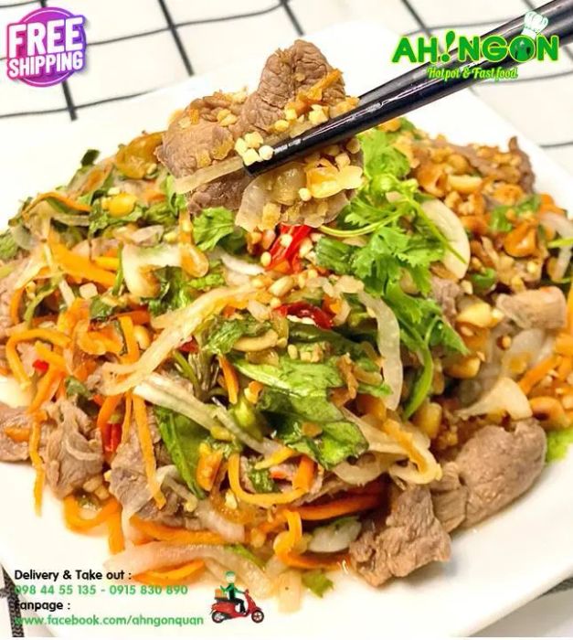 Không gian ấm cúng tại Ah Ngon Quán