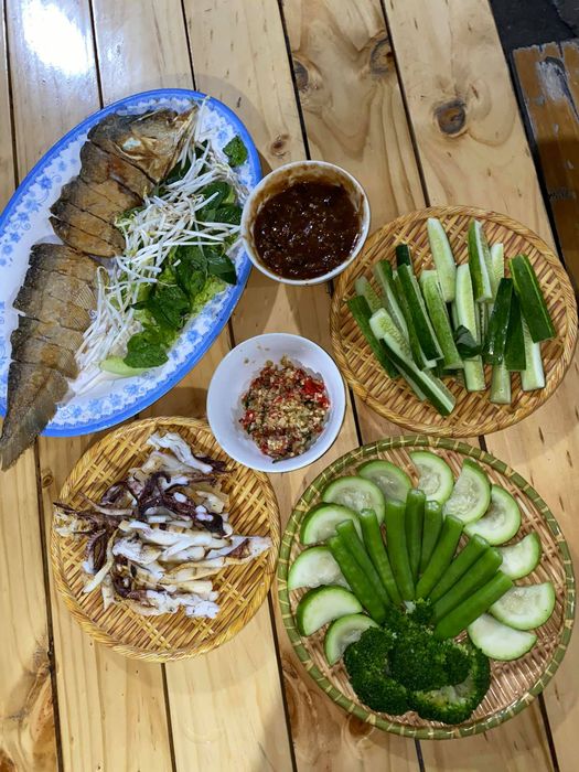 Hương vị biển cả qua từng món ăn - Ảnh 3